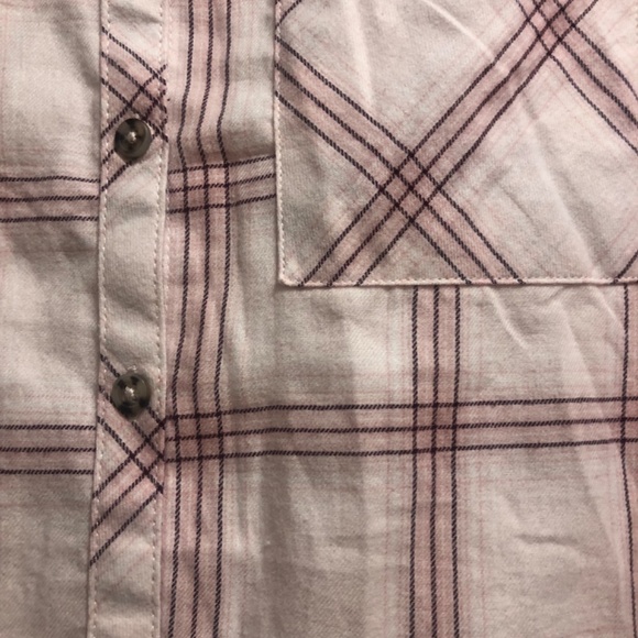 NEW small cotton plaid pink long sleeved shirt , high low style NWT - Picture 4 of 4